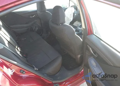 2025 Subaru Legacy Premium из США, поврежденный, VIN 4S3BWAD66S3030410